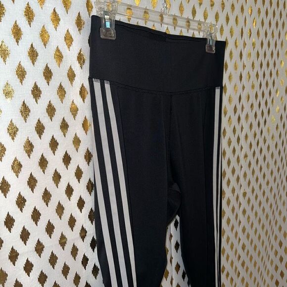 Adidas high rise black leggings women’s size L - Picture 4 of 5